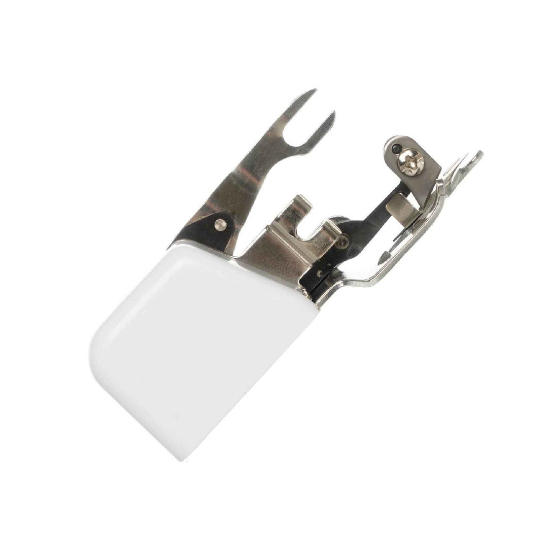 SINGER® Side Cutter Attachment | SINGER®