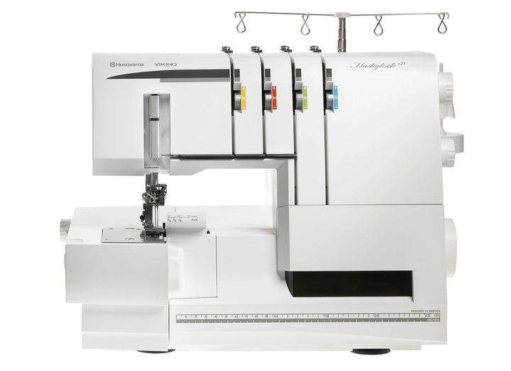 HUSQVARNA® VIKING® HUSKYLOCK™ S21 Overlock Machine 4